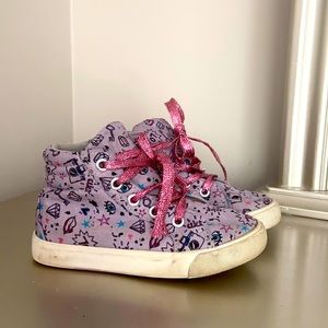 Fabkids pink and blue sneakers